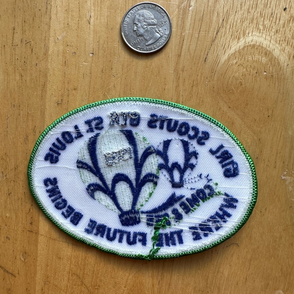Vintage Girl Scouts Patch Greater St Louis 1983 patch - Picture 2 of 2